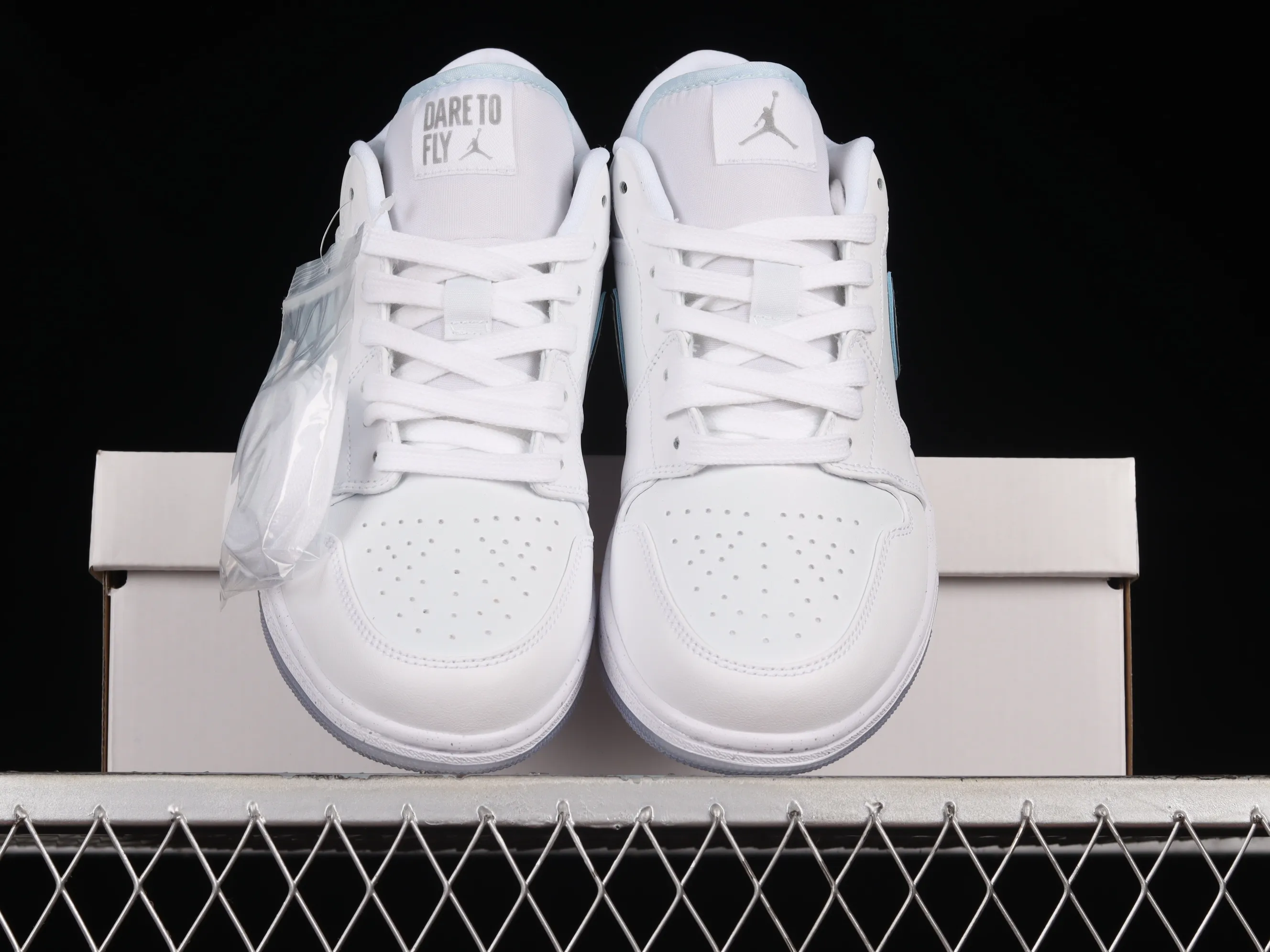 All categories Air Jordan Jordan series basketball shoes Air Jordan 1 Low Air Jordan 1 Low "Dare To Fly" AJ1 Joe 1 White Firefly low-top basketball shoes FB1871-101
